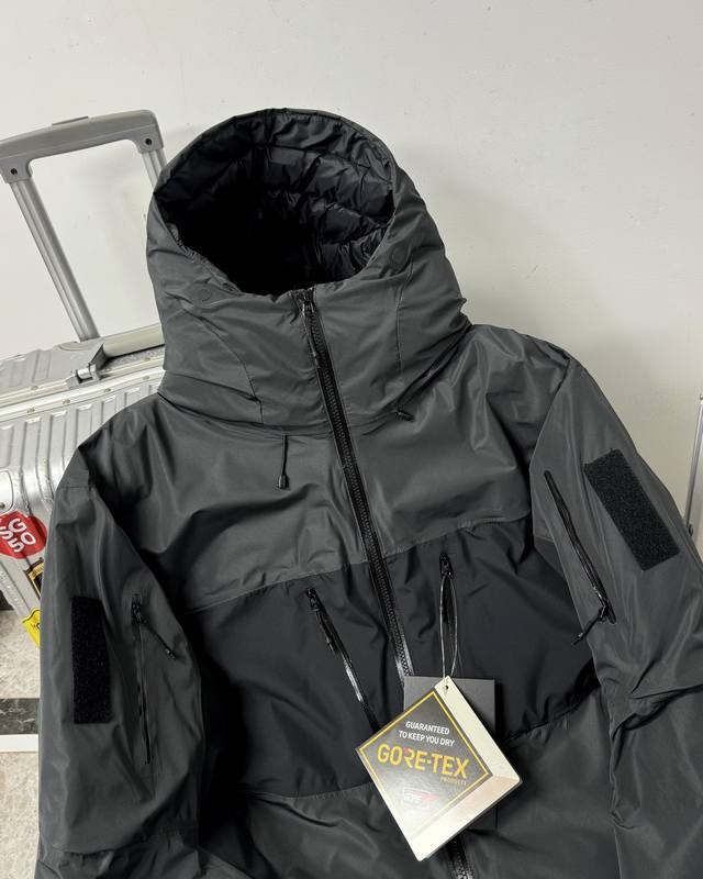 细节图# 供 Arcteryx System_A 跃冬揽石 系列kobah Parka拼接logo硬壳羽绒服滑雪服 本次 跃冬揽石 系列是system支线的第四