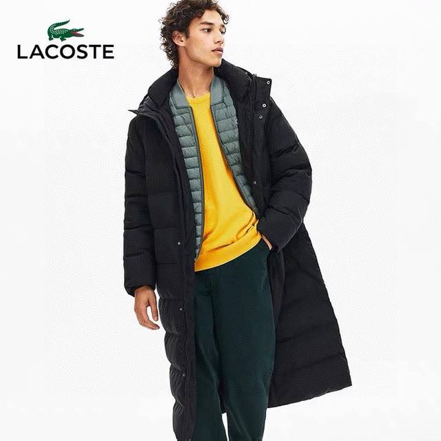 Lacoste 男女同款 鳄鱼刺绣长款连帽羽绒服 基础连帽版型 经典简约 胸前经典鳄鱼绿标刺绣 采用高品质聚酯纤维面料 内里填充90白鸭绒 充绒量420克左右