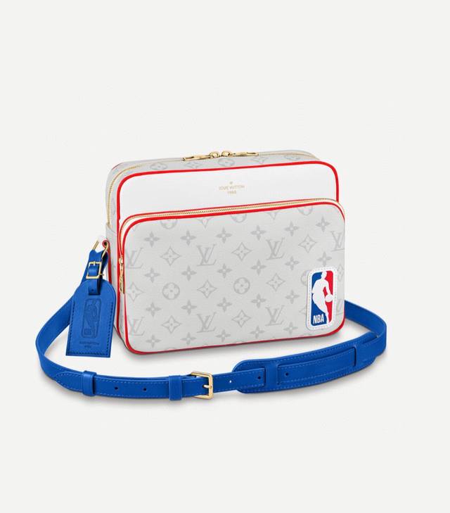 Louis Vuitton Lv X Nba 单肩包 相机包 路易威登邮差包 M45583 Louis Vuitton X Nba 联名款 老花满印可调节肩带