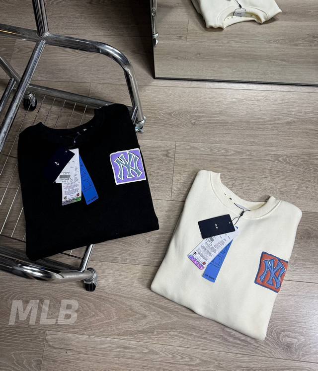 上新 加绒加厚 常年款一直售后 -2024秋季新款正品级ny Mlb发泡方块涂鸦情侣加绒圆领卫衣- Color：黑色 白色 Size：S-Xxl 原版40支36