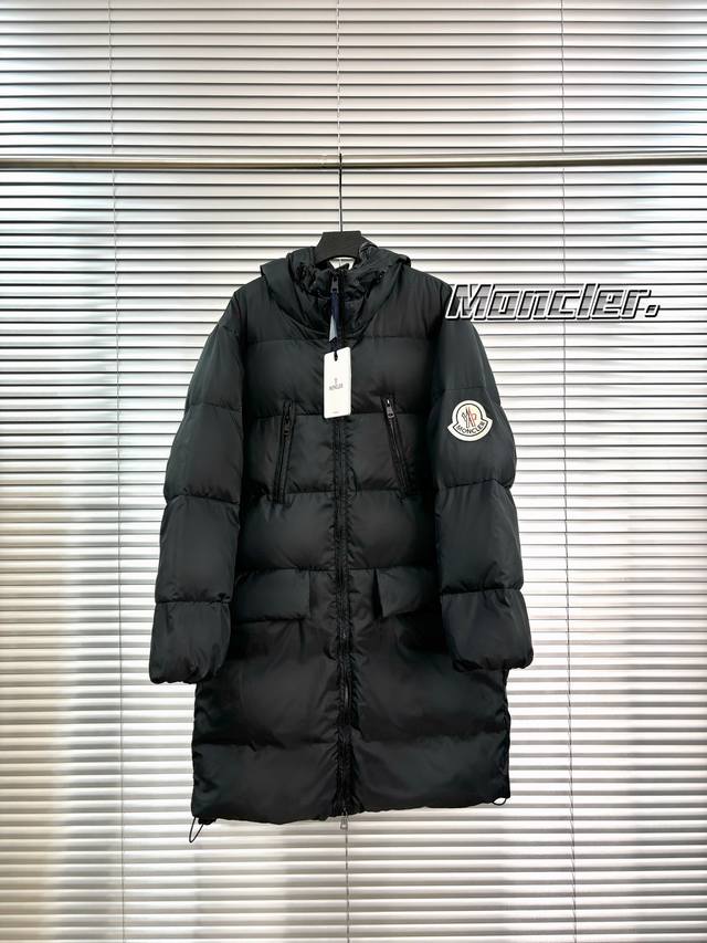 Moncler 蒙口 Bosona 中长爆款羽绒服 内置nfc电子感应防伪！ 蒙口bosona 降温必备保命羽绒服！ 今年最火爆的羽绒服！全网都在找的一件羽绒服