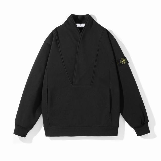 Stone Island石头岛经典徽章加绒卫衣 定制主标 辅料 水洗齐全 纽扣全部开模与原版一致 秋冬必入 宽松版型 宽边百搭领口 高品质重磅挺括加绒面料 防风