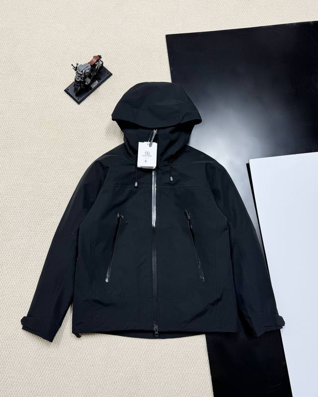 顶级原版 Kolon Sport可隆户外登山防寒防风三合一羽绒服 可隆冲锋衣两件套夹克外套，搭载专业防泼水面料得北欧品牌，设计线条简约流畅，机能型格尽显，使用d