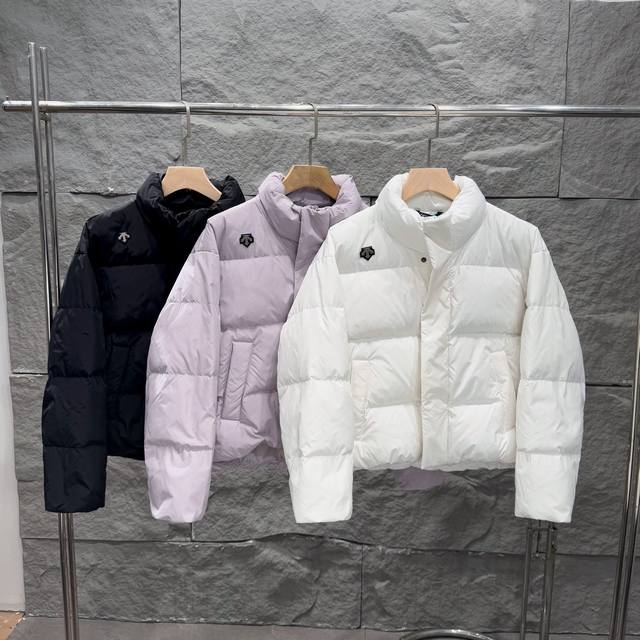 Descente 迪桑特冬季复古滑雪品牌元素面包廓型女款羽绒服 男生可穿大码搭配情侣款 全新ski Style 户外系列 顶级设计师出版 经典复古 温暖不臃肿