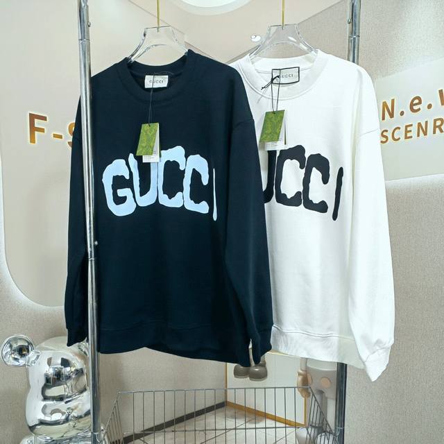 高品质 加绒款 Gucci 古驰 字母印花圆领加绒卫衣 推荐秋冬渠道限定配色，时尚有张力。一眼可见的让人心情愉悦的治愈系列，不会是那种hold不住的“色彩”引发