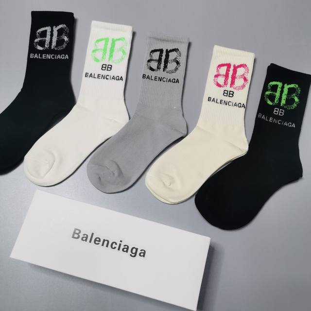 一盒五双，Balenciaga涂鸦荧光长筒袜盒装棉袜子