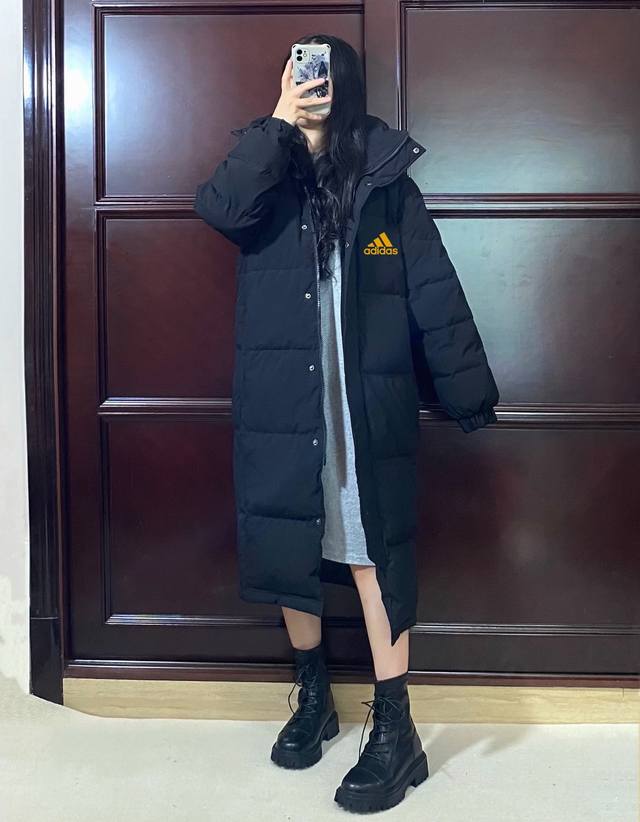 Adidas阿迪达斯金标长款羽绒服 高端白鸭绒长款羽绒服 市场最高版本，350G起充绒量，专柜原版，全部1.1定制，三合一面料，防风、不粘毛、不粘污渍，双层内胆