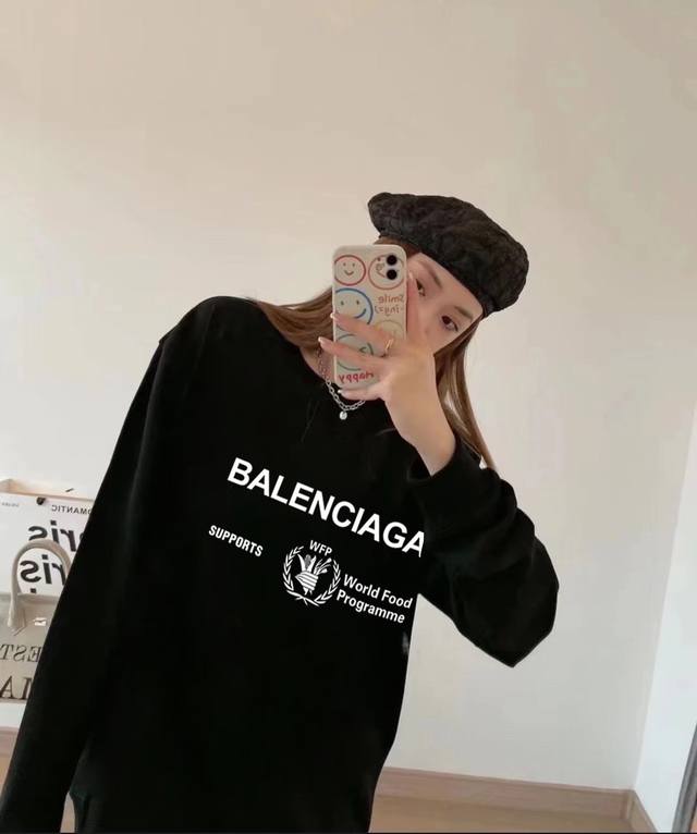 银狐绒加厚 Balenciaga巴黎世家经典款麦穗字母印花冬季加绒加厚圆领卫衣 高端冬季加绒卫衣系列 本款甄选530G银狐绒加厚面料 区别市场便宜货200G低廉