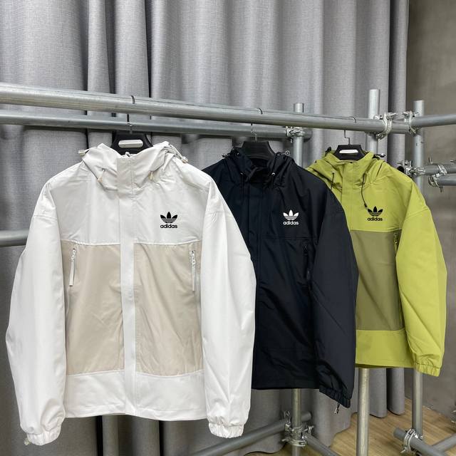 Adidas 阿迪达斯 撞色 拼接 连帽冲锋衣 外套 24Ss春季新款上新 正品购入1:1复刻还原 定制 高品质小格子 牛津面料 防泼水 防风 内里做的一个双层