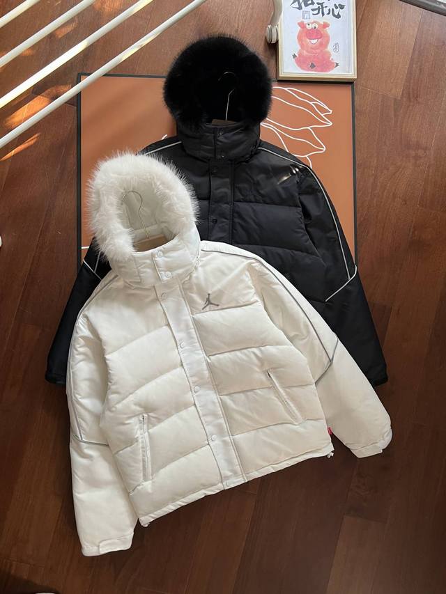 好货不怕晚 万针刺绣 Supreme X Jordan 联名款 Fw24 Week7 Puffer Jacket 下摆抽绳logo印花拉链连帽开合柔软棉服 男女