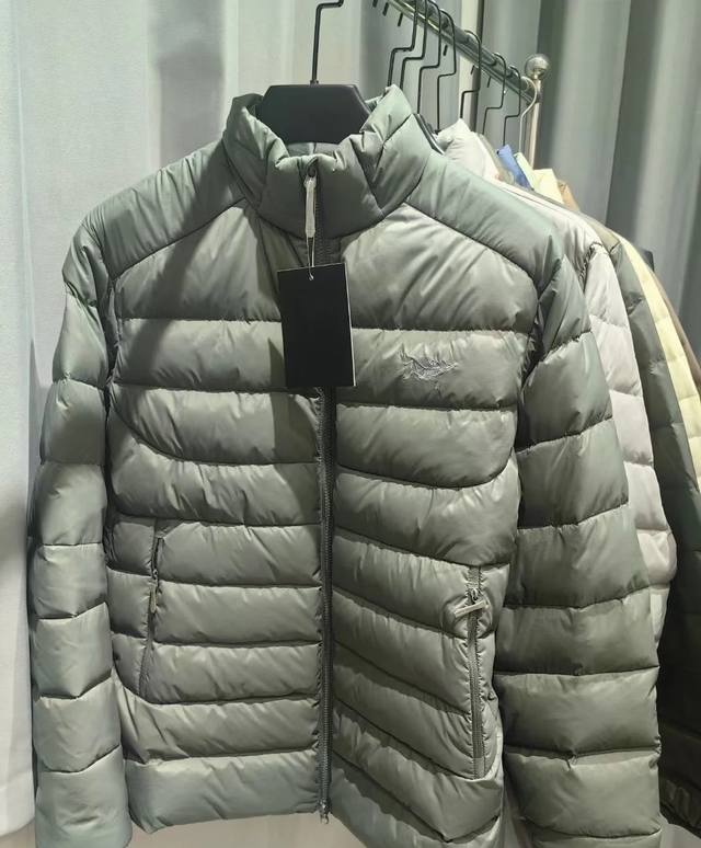 独家臻品 Arc'Teryx 始祖鸟 Thorium Jacket系列男女顶级户外排骨立领夹克羽绒服外套 得物买版，1:1复刻 区别市场通货 全部代g有售，价格