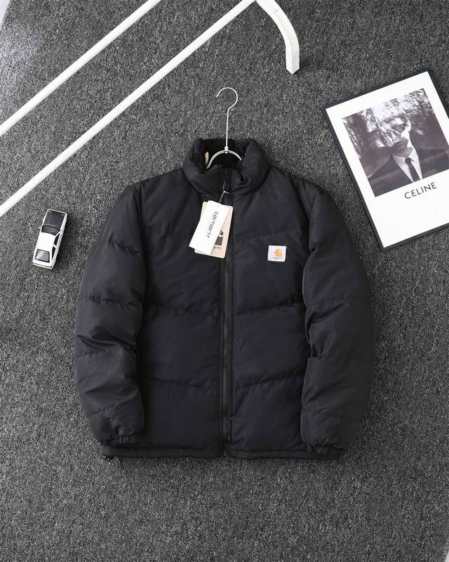 顶级复刻 Carhartt Wip 卡哈特双面穿立领刺绣羽绒服 定制防水尼龙只紧致格面料 定制辅料 双面80%羽绒填充 保暖性很ok！此款采用400G国标90白