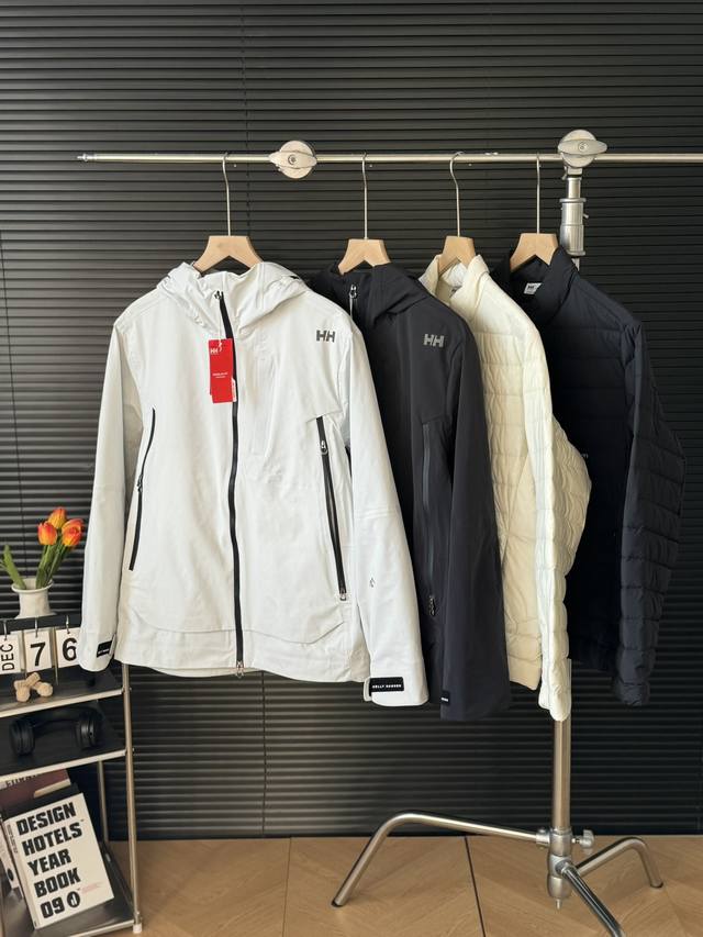 售后到年底 Helly Hansen Hh 海丽汉森 冬季男子户外硬壳机能冲锋衣羽绒服三合一滑雪服外套 -颜色：黑色 灰白 -尺码：M L Xl 2Xl 3Xl