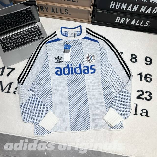 售后到年底 發 -Adidas Originals Adcbc Fw24 Ls Po U Adicolor 阿迪达斯秋冬复古运动针织毛衣 男女同款 -面料：原版