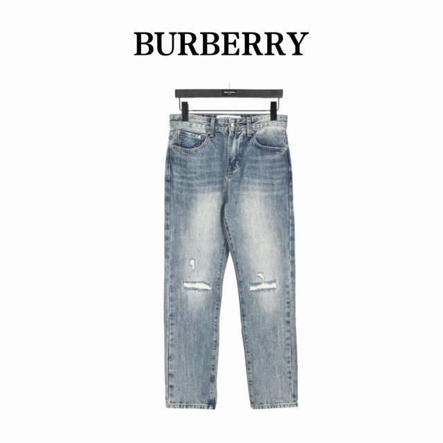 Burberry 巴宝莉麦穗刺绣牛仔裤 Burberry 巴宝莉麦穗刺绣牛仔裤 今年为止做的最牛逼的牛仔裤，重度水洗工艺，暗藏玄机的细节非常多，这次主推的裤子无