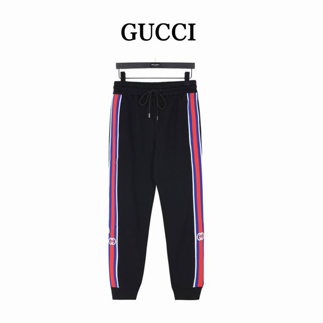 Gucci 古驰24Fw 双g三色条纹条纹织带拼色长裤 原8,500购买，裤管两侧撞色条纹、互扣式双g提花、 面料采用400G水洗毛圈棉面料，订染颜色后整蚀毛处