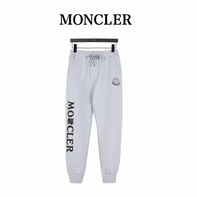 Moncler 蒙口 24Fw 口袋徽标logo字母印花长裤 男女同款全新美学灵感趣味设计,渠道性质精品。让整体造型设计更加优雅时尚，今夏最火系列，无数明星潮人