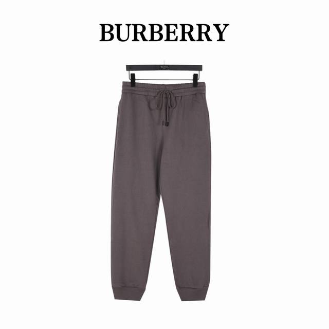 Burberry 巴宝莉 24Fw 后口袋战马骑士贴布套装长裤 Burberry 新一季产品战马刺绣回归 100%全棉450克10支精梭纱线底面为 32支全棉纱