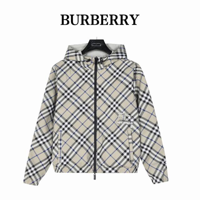 Burberry 巴宝莉 24Ss 格纹战马双面穿连帽外套 轻便的连帽外套，选用由梭织尼龙面料制成，设计有可调式抽绳连帽以及双拉链设计！ 下摆采用骑士战马贴花刺