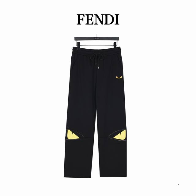 Fendi 芬迪 24Fw 膝盖拼接眼睛小怪兽拉链套装长裤 贸易公司代订单稀货；渠道代购难求独版，小怪兽实在是太抢眼了，以超萌，独特， 搞怪的性格颇具人爱以其犀