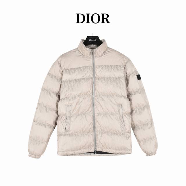 Dior 迪奥 满印暗纹老花羽绒服 “灭世版本”直供各大平台，代购，微商。，暴力检测，广检90绒，欢迎对比任何细节品质。 香港专柜购入zp操作，这是一款超复杂工