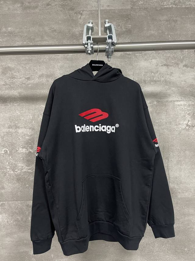 Balenciaga巴黎世家 3B3M刺绣logo连体帽帽衫卫衣 黑色 男女同款 尺码表：Xs. S. M. L 刺绣：直线挺直，曲线圆顺；针迹整齐，边缘无参差