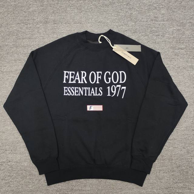 顶级版本fog Crazy Fear Of God Essentials新款1977字母潮牌加绒男士情侣圆领卫衣 高品面料采用高端480克面料！丝滑柔顺！不变形