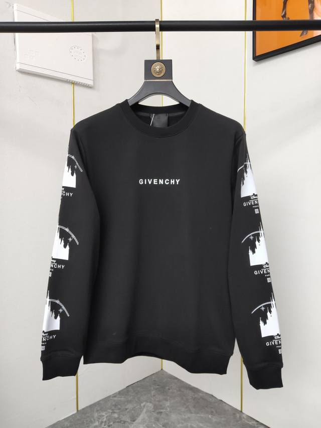 Givenchy 纪梵希 24Ss新款潮流经典卫衣，精致裁剪，高品质工艺！采用定织定染纯棉面料420克左右纯棉卫衣面料！图案进口数码印花工艺，耐穿耐洗久穿不变型