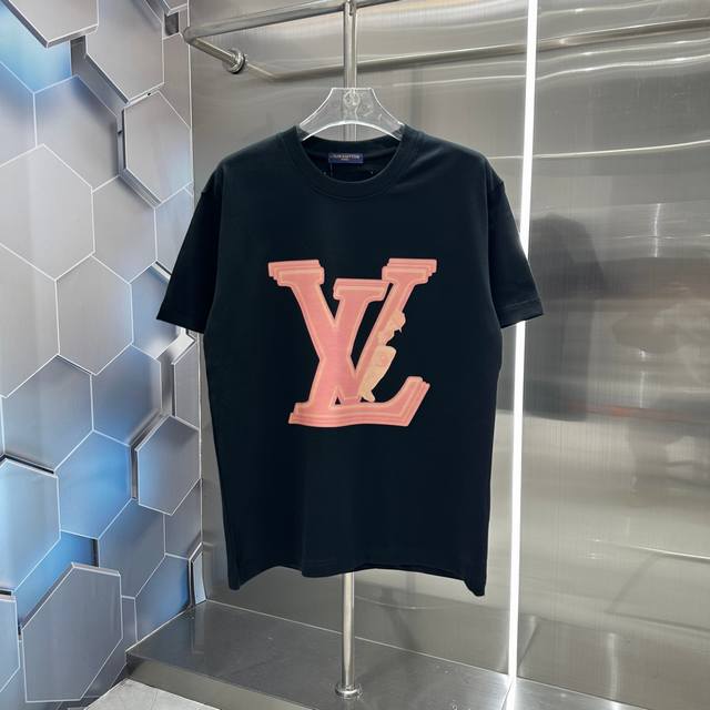 Lv 2024秋冬新款320克短袖t恤 个性印花 男女同款宽松版 S M L Xl Xxl 五个码 黑色 白色 栗红