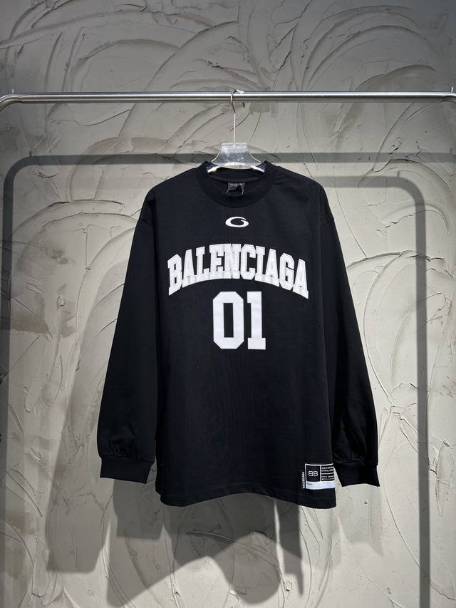 Balenciaga巴黎世家 01号长袖t恤 采用进口印花贴布刺绣工艺，工艺极其复杂 纯棉柔软面料，对色定染面料，潮流感十足，定染纯棉面料，Os版型，三标齐全，