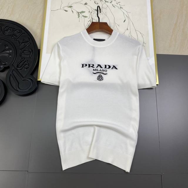 Prada 普拉达 拼色领 针织衫圆领 升级，灵感源自八十年代复古 原版面料 官方同款 圆领针织衫t恤 定制 网纱毛衣针织面料 手感非常舒服 春夏最新砖柜同步