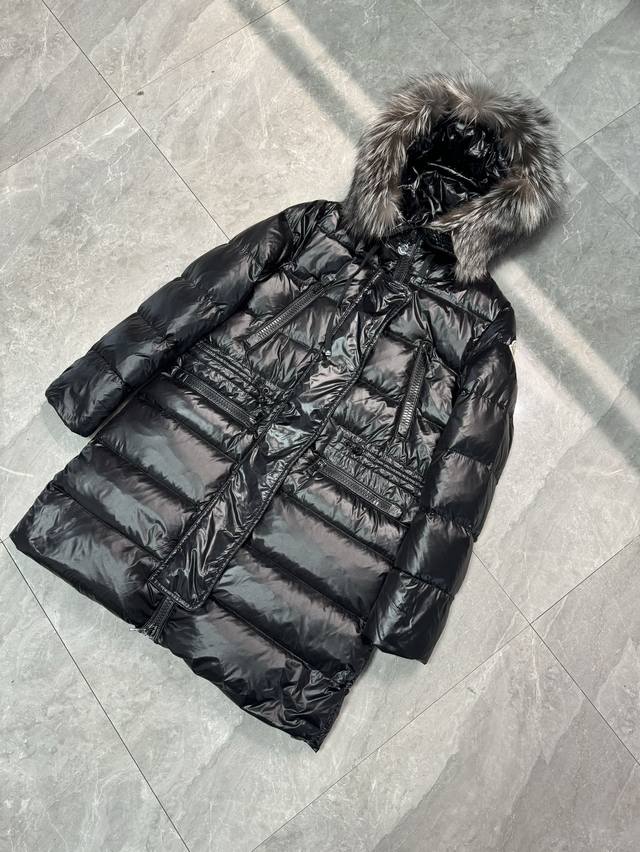 Moncler 蒙口aphrotiti 张天爱～陈乔恩同款 连帽毛领长款羽绒服 去年亲子款大人款的升级版！原版国内专柜16000购入 Aphrotiti 腰部抽