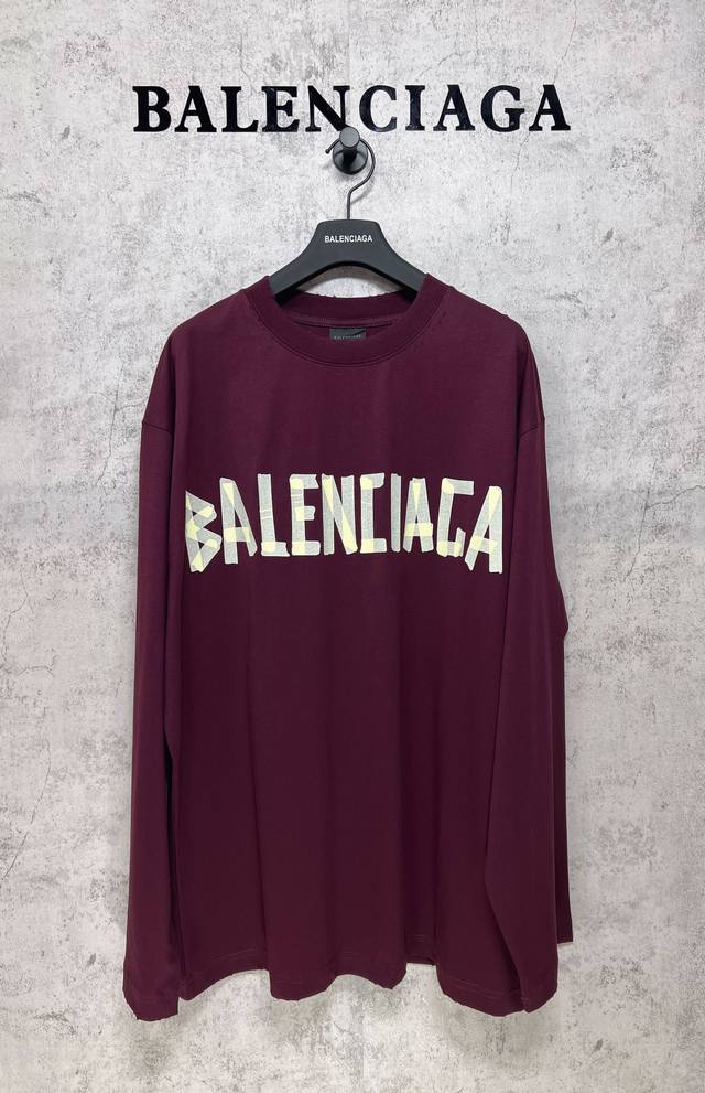 Balenciaga巴黎世家顶级版本1:1官网品质 美纹纸胶带印花短胶带长袖t恤 成衣水洗磨烂做旧，胶带质感和背后黄色胶带感觉都是经过多次调试才出来，洗后克重2