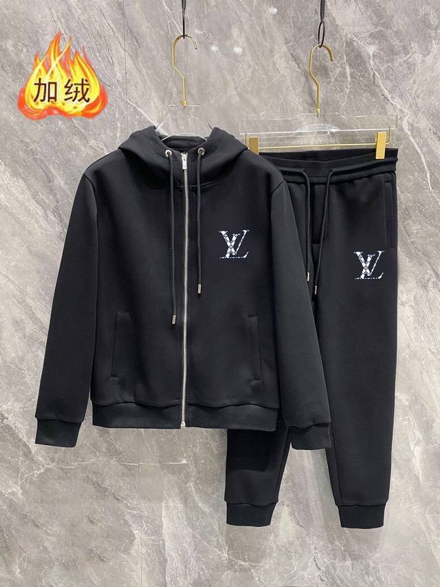 Lv路易威登 加绒加厚 2024冬款新品 ，明星最爱时装味休闲套装，干净利落剪裁 ，都市风十足 采用精品定制面料，内里保暖效果极佳，手感软糯干爽，上身效果挺括有