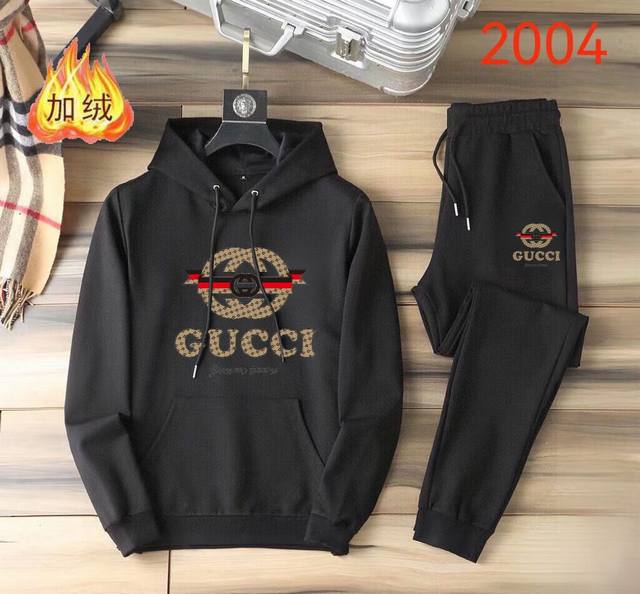 Gucci 古奇 加绒加厚 2024秋冬新品 ，明星最爱时装味休闲套装，干净利落剪裁 ，都市风十足 采用精品定制面料，内里保暖效果极佳，手感软糯干爽，上身效果挺