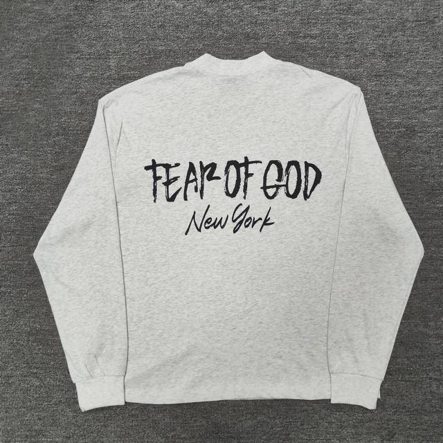 Gx Fog Fear Of God Fog Essentials复线23Ss最新款涂鸦字母字母印花长袖 涂鸦字母印花，给人眼前一亮！光夜如新！ 全新的一季、全