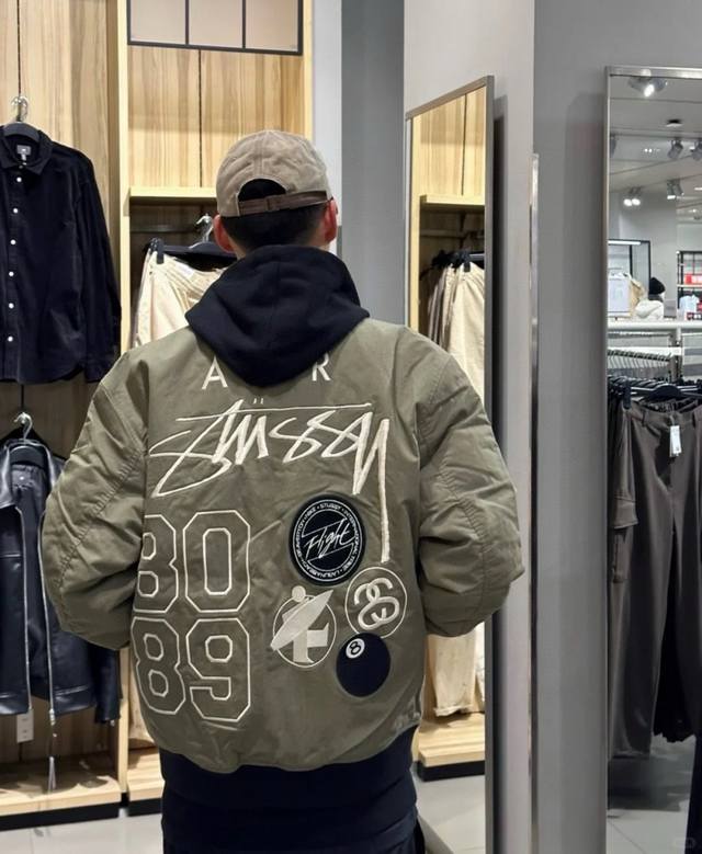 款号：G1396 原版复刻 顶级版本 Stussy X Nike Fw斯图西耐克联名 双面穿夹克外套棉服 男女同款 爆火断货王，联名的最后的热度 这次联名最好看