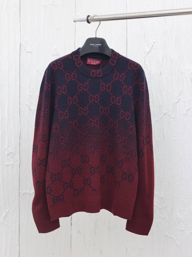 Gucci* 古驰24Fw渐变双g满印提花圆领针织毛衣 Size：S M L