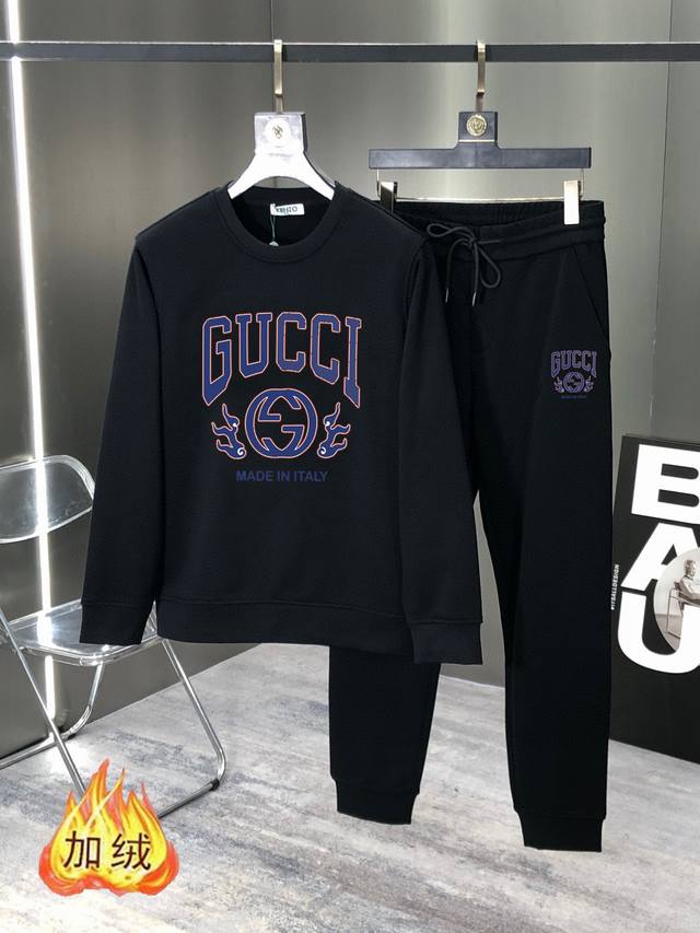 Gucci 古奇 加绒加厚 2024秋冬新品 ，明星最爱时装味休闲套装，干净利落剪裁 ，都市风十足 采用精品定制面料，内里保暖效果极佳，手感软糯干爽，上身效果挺