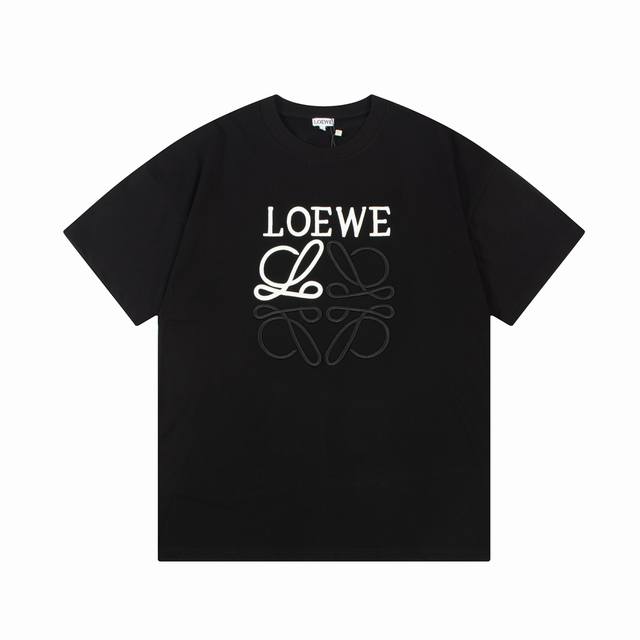 D Loewe 罗意威 精工拼色字母logo刺绣 精致升级，灵感源自八十年代复古 原版面料 官方同款 短袖t恤 定制同缸染面料 手感非常舒服 春夏最新砖柜同步