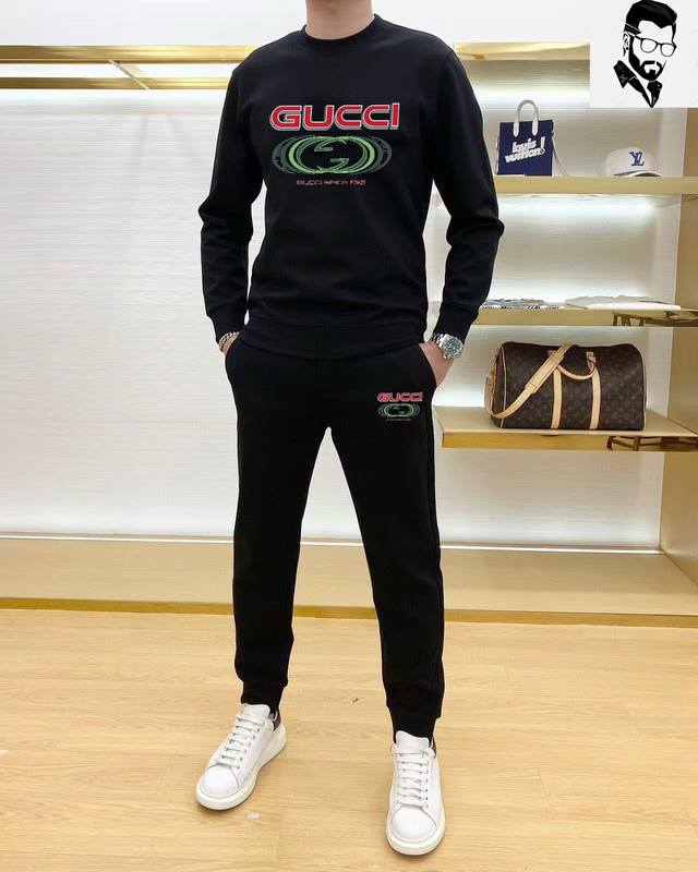 Gucci 古奇 胖子福音 爆款套装来袭 专注官网原版 2024全新爆款卫衣套装 原单狠货倾注顶级设计师的精心之作 就为一个贴合、完美的上身效果 全天然优质罗马