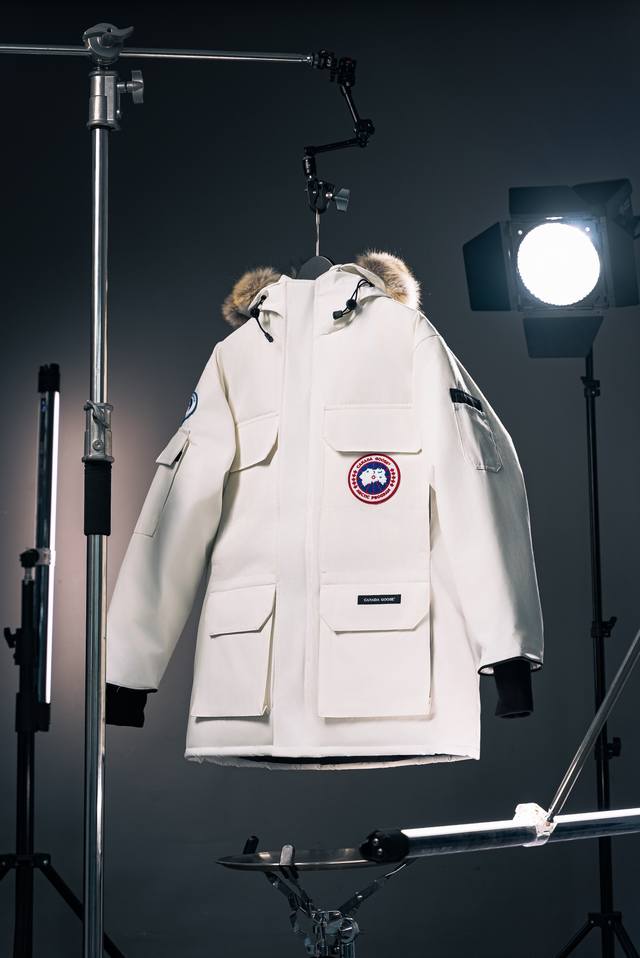 新货#独家版 Canada Goose Canada Goose 22Fw Expedition 加拿大鹅 08远征款 年初3月份开始购入正品操作，耗时半年开发