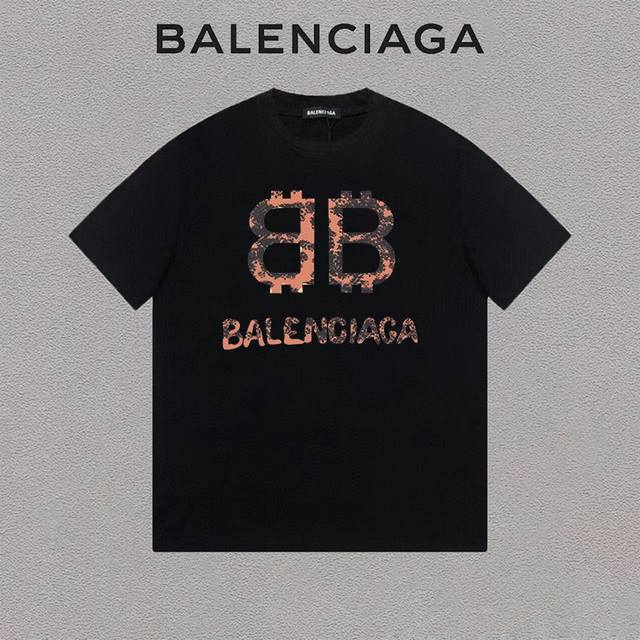 Balenciaga 巴黎世家 标识字母印花简约圆领短袖t恤男女同款 吊牌 领标 水洗唛 三标齐全 定织定染280克精梳棉面料 尺码：S-Xxl 颜色：黑色，白