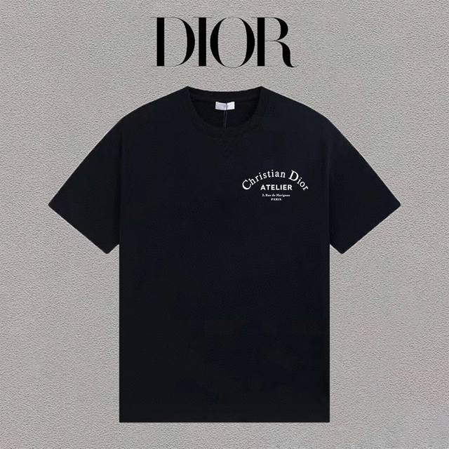 Dior 迪奥 标语字母印花百搭简约圆领短袖t恤男女同款 吊牌 领标 水洗唛 三标齐全 定织定染280克精梳棉面料 尺码：S-Xxl 颜色：黑色，白色