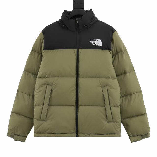 款号y570 Thenorthface 北面1996款羽绒服 经典款级别：纯正s+Thenorthface 的字面含义为山的最寒冷、最艰难一面。它也是theno