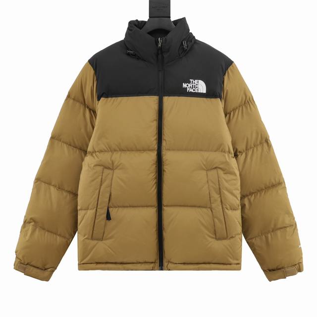 款号y570 Thenorthface 北面1996款羽绒服 经典款级别：纯正s+Thenorthface 的字面含义为山的最寒冷、最艰难一面。它也是theno