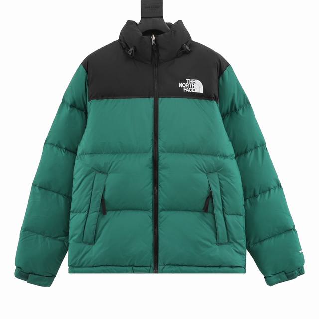 款号y570 Thenorthface 北面1996款羽绒服 经典款级别：纯正s+Thenorthface 的字面含义为山的最寒冷、最艰难一面。它也是theno