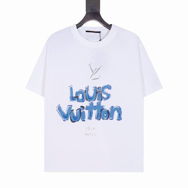 款号y714 Louis Vuitton 路易威登 24Ss 蓝色手绘字母印花短袖t恤 定制40S双股长绒棉，搭配32S 1×1棉纤维长度长， 印花工艺 要求车