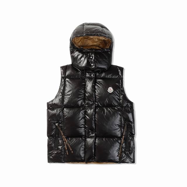 Moncler 蒙口盟可睐新款撞色连帽女士版parana加厚羽绒马甲面包服 -左臂小标带有nfc感应，手机亮屏靠近，直进官网 -充绒量高达500+克，蓬松度极佳