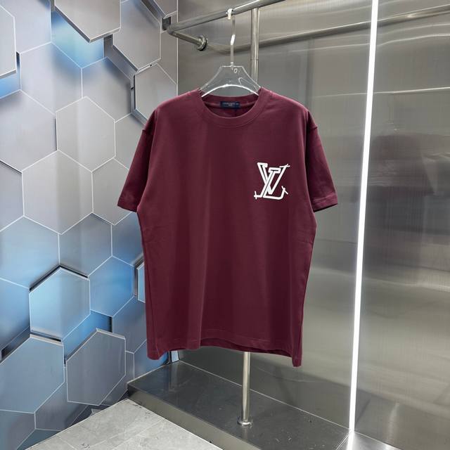 隔天 Lv 2024秋冬新款320克短袖t恤 厚板硅胶 男女同款宽松版 S M L Xl Xxl 五个码 黑色 白色 栗红